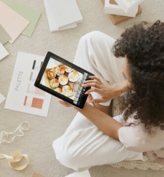 Complete guide to successfully marketing digital products