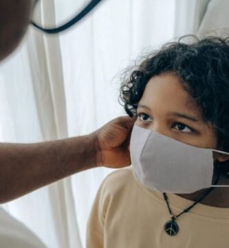 How to Prevent and Treat Flea Bites on Humans